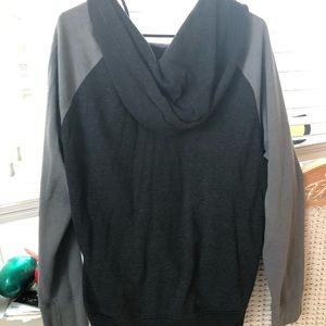 Mossimo Supply Co. Shirts - Mossimo Zip Up Hoodie - men's size Large Mossimo Supply Co. Shirts - Mossimo Zip Up Hoodie - men's size Large
